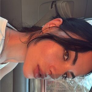 Meet your Posher, Jale